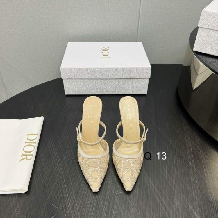 Picture of Dior Shoes _SKUDiorsz35-4010CMYM03033712
